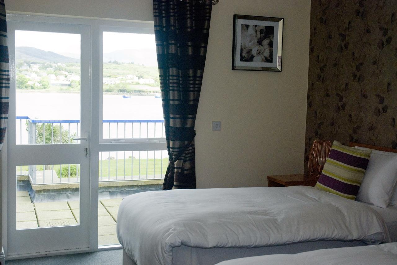 The Beara Coast Hotel Castletownbere Exterior photo